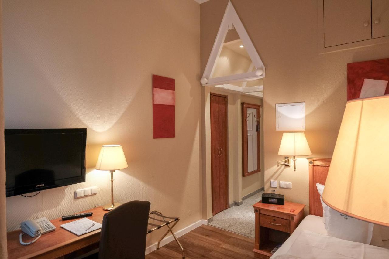 Hotel Savoy Ανόβερο Εξωτερικό φωτογραφία